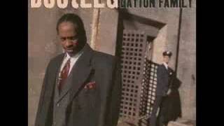 Bootleg feat. MC Breed - No Future