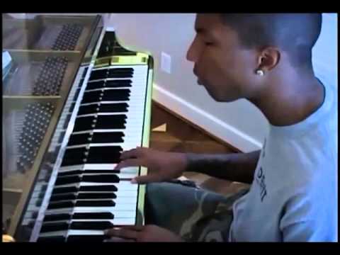 ★ The Neptunes - Pharrell And Chad In The Studio  (NEW) ★