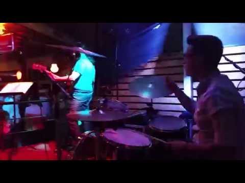 DeKi ft. InstruMENTAL Band - Kada padne noc (short)