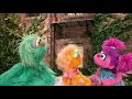 Sesame Street Find That Habitat Camel