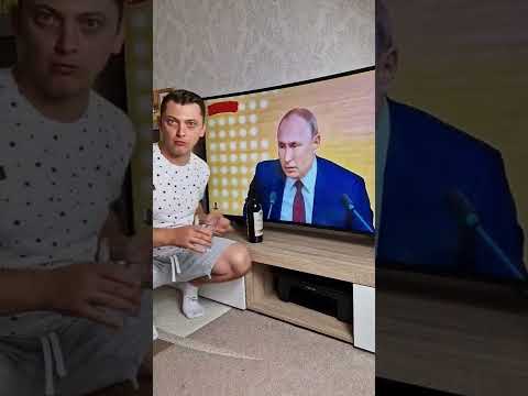 Fristyler drinks 🍸🤣#drinks #obama #putin #madagascar #shorts