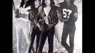 Download lagu Menara - sayang HQ mp3