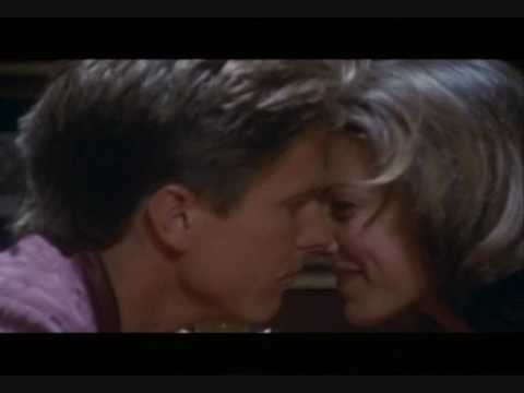 Trailers Emmanuelle in Space 3: A Lesson in Love