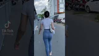 ヒップに自信ネキ[美尻TikTok]