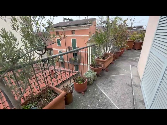 VIA BRUNA - ALLOGGIO CON TERRAZZA