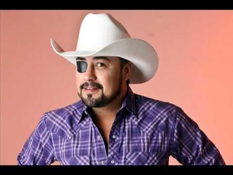 Arnulfo jr.\ "soy de la calle'