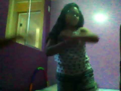 Versus de la canción heydj de Camila y Daniela