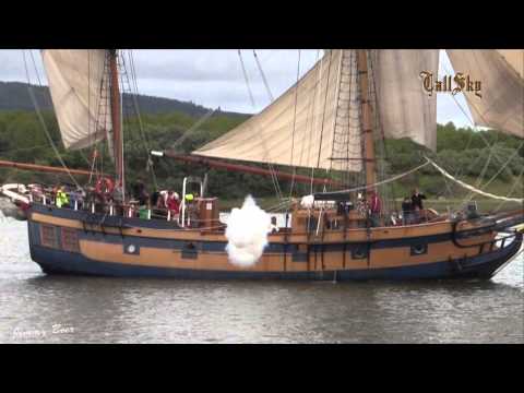 Tall Ships: Pirate Ship Cannon Battle - Lady Washington vs Hawaiian Chieftain Sail Coos Bay, OR