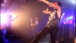 CANCER BATS "Beelzebub" live @ I.Boat (Bordeaux, 02.09.15)