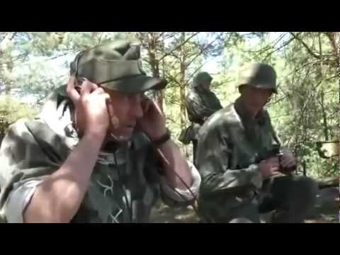 pak40 in action. 7.5 cm Panzerabwehrkanone 40  in stellung.