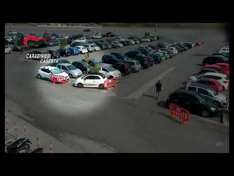 ERANO IL TERRORE DEL PARCHEGGIO DEL CAMPANIA– Furti d’auto nel centro commerciale, incastrata banda