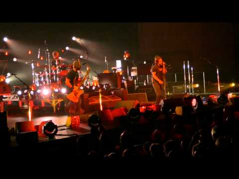 Pearl Jam - Hail, Hail - Moline (October 17, 2014) (4K)