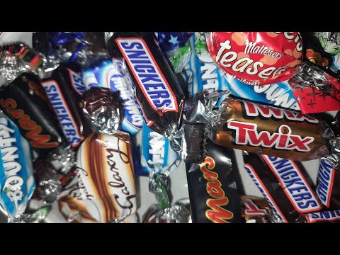 chocklate #ytshorts #trending #bounty #galaxy# ytviral #snicker #candy