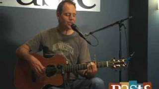 David Wilcox &quot;Everywhere&quot; live at Paste