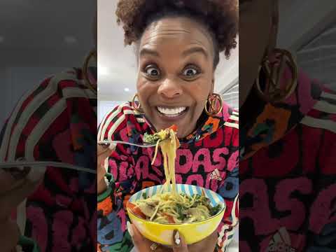 Quick and easy Veggie garlic pasta recipe! Dairy free