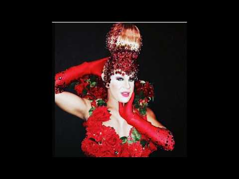 Drag Music Versão Robytt moon - Issue Vs Power