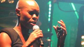Skunk Anansie - 100 ways to be a good girl (Mars Festival 2010)