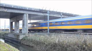 preview picture of video '1736 (city of Gilze en Rijen), ICRm,  passing Barendrecht 23-11-2011'