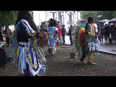 Индейские песни и танцы. Группа Camuendo Marka. Солист - Мигель Кастаньеда