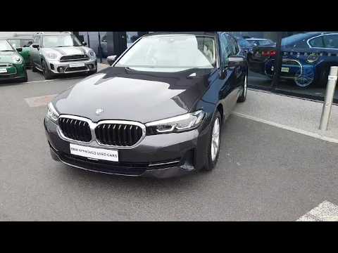 BMW 5-Series 520d SE Saloon - Image 2