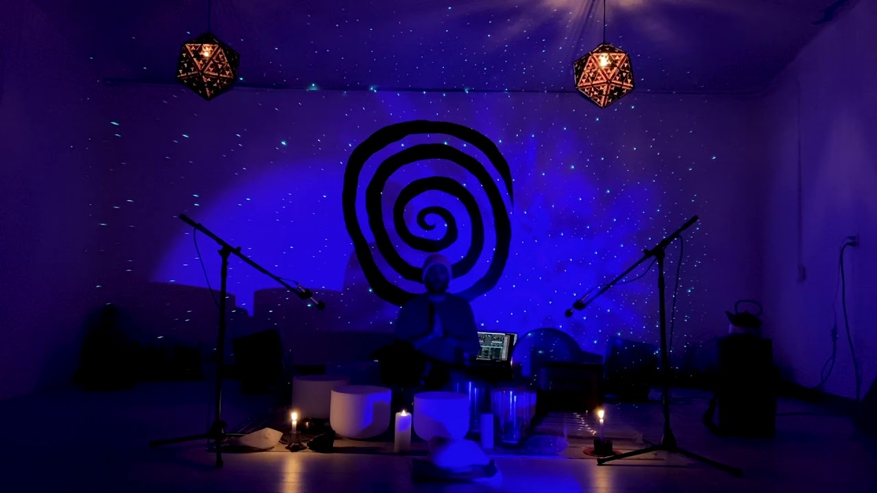 SOUND BATH - SHAMANIC SOUND HEALING EXPERIENCE by KOXNINAWA/AXIMAL - 528hz - DESERT HEARTS