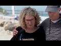 The mother of killed Australian surfers gives a moving tribute to her sons at a beach in San Diego - Video