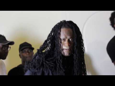 SANTJO ft. OTJE & MC THB MOZIS - JE MOET BADEN