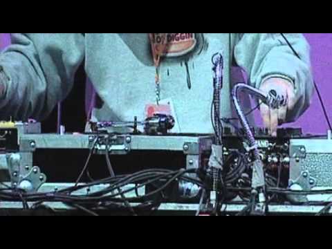 Dj Shadow   Live @ La Route Du Rock 2002