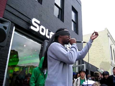 Icon the Mic King Blindfolded Freestyle @ SXSW 2010