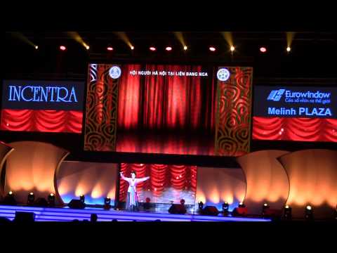 Báo Nga.com - Phần biểu diễn của NSƯT Thu Huyền - những giai điệu quê hương tha thiết