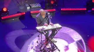 Roachford-Someday At Christmas (Stevie Wonder cover) @ The London Palladium, 26th November 2022