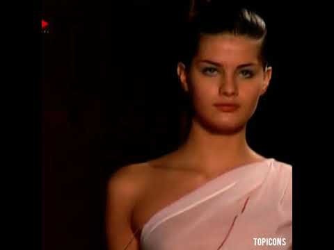 Modelos Brasileiras para Byblos Primavera/Verão 2000 em Milão