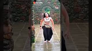 Download lagu Title new satge dance show billia biellia ankha mp3