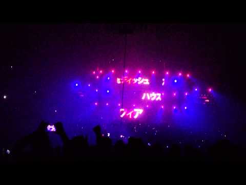 Swedish House Mafia live in Antwerpen mixing Antidote