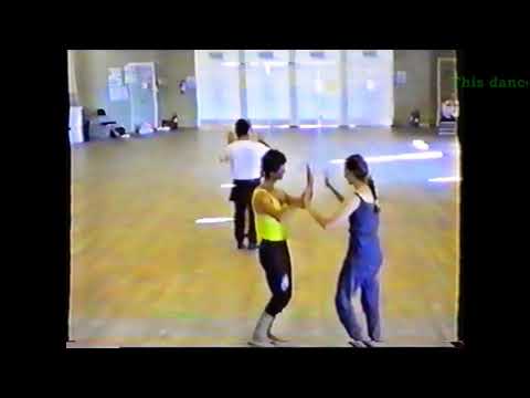 Rikud li-Shnayim (Moti Elfasy)