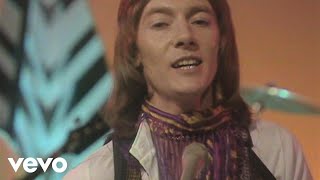 Smokie - Needles and Pins (BBC Basil Brush Show 29.10.1977)