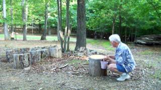 preview picture of video 'Convincing deer to eat out of your hand.'