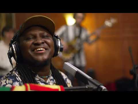 Bortier Okoe Live Session Concert Onor Ji Onor