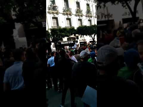 الجمعة 112 من حراك الجزائر العاصمة شارع ديدوش مراد