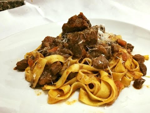 Pappardelle al Ragù di Cinghiale alla Cacciatora