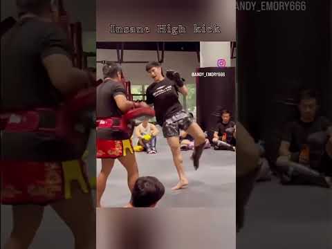 Tawanchai's insane high kick #onechampionship #muaythai #highkick #tawanchai