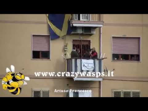 Anno 2011/12 V.Tifosi Juve Stabia - Bari 1 a 0 www.crazywasps.it