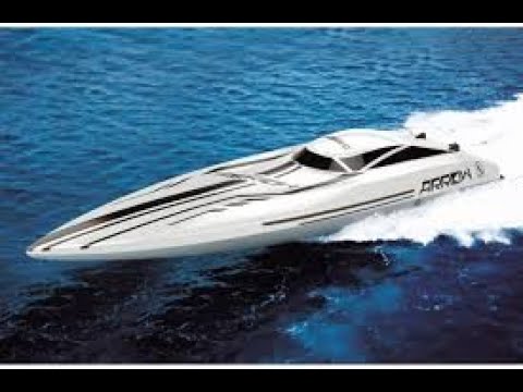 ARROW: 50MPH RC BOAT ON LAKE