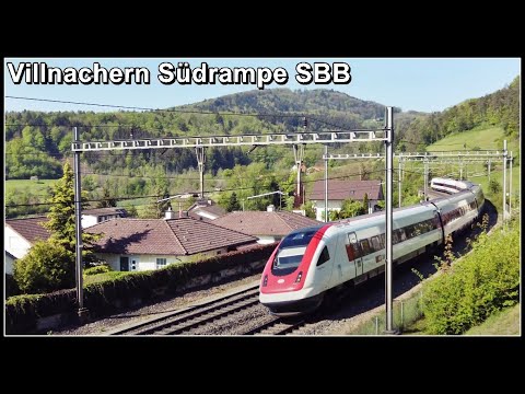Viele Züge bei Villnachern "Südrampe SBB", Kanton Aargau, Schweiz 2022