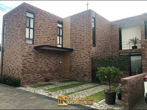 HERMOSA CASA EN RENTA EN FRACCIONAMIENTO RESIDENCIAL MOLINO DE FLORES