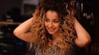 Ella Eyre - What Goes Around... Comes Around &amp; Cry Me A River (Radio 1 Live Session)