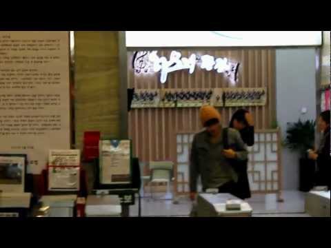 120306 MinWook - KBS Lobby