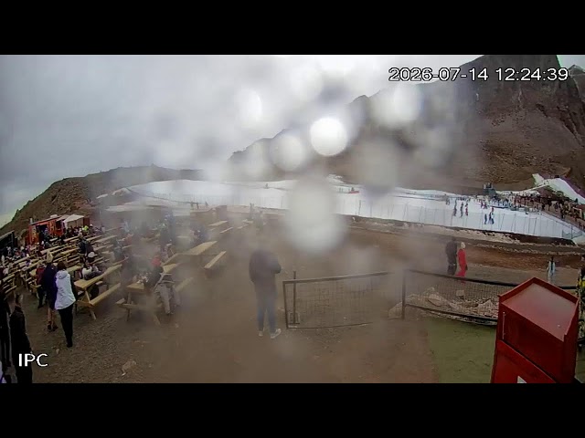 Live webcam view of Cámara en vivo de Farellones