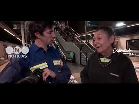 Roberto Funes Ugarte cleans the SUBWAY - #HiredForADay