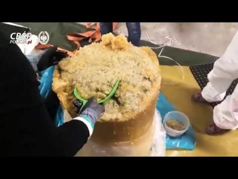 DZIĘKI WSPÓŁPRACY CBŚP, SG I PK PRZEJĘTO UKRYTĄ W ZAMROŻONEJ PULPIE ANANASOWEJ KOKAINĘ WARTĄ PONAD 3